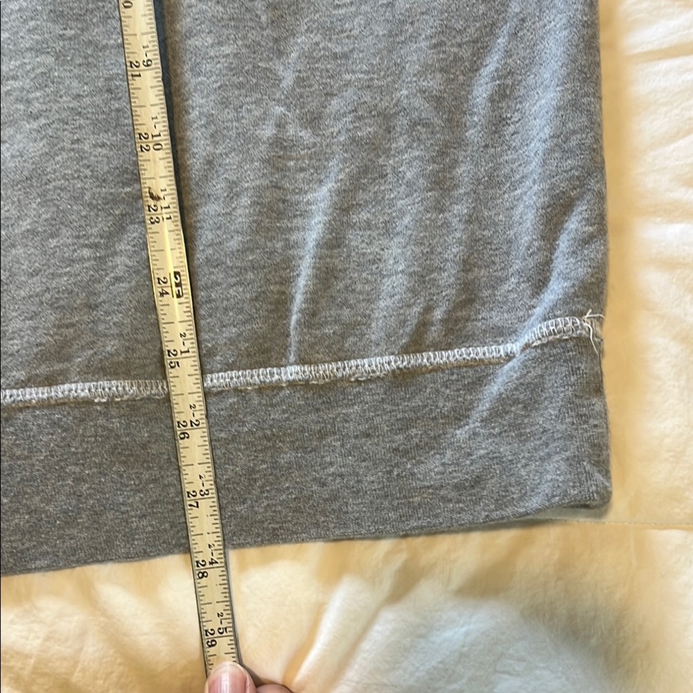 Purdue Boilermakers Gray Sweatshirt - Picture 4 of 6